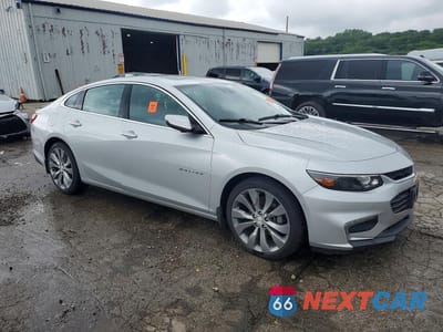 Czwarte zdjęcie samochodu z boku: 2016 CHEVROLET MALIBU PREMIER VIN:1G1ZH5SX9GF327374 - miniatura