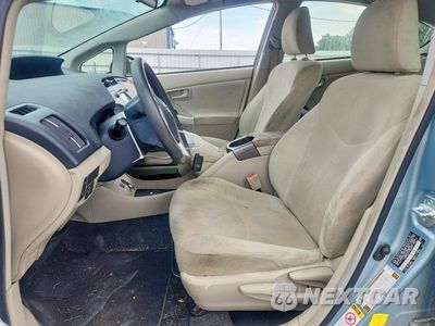 Zdjęcie 7 z 12 samochodu: 2014 TOYOTA PRIUS THREE VIN:JTDKN3DU7E1834468 - miniatura