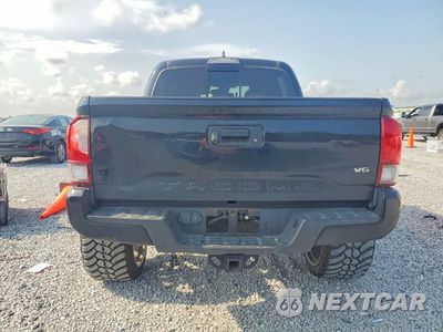 Zdjęcie 6 z 13 samochodu: 2018 TOYOTA TACOMA TRD SPORT VIN:3TMCZ5AN3JM128239 - miniatura