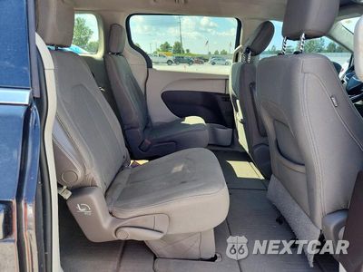 Zdjęcie 11 z 13 samochodu: 2017 CHRYSLER PACIFICA TOURING VIN:2C4RC1DG8HR634072 - miniatura