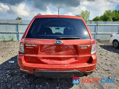 Zdjęcie 6 z 13 samochodu: 2010 SUBARU FORESTER 2.5X PREMIUM VIN:JF2SH6CC2AH904947 - miniatura