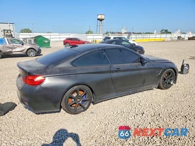Trzecie zdjęcie samochodu z tyłu: 2017 BMW M4 VIN:WBS3R9C59HK708920 - miniatura