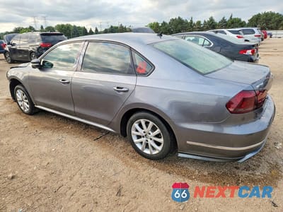 Drugie zdjęcie samochodu z przodu: 2012 VOLKSWAGEN PASSAT S VIN:1VWAH7A30CC110464 - miniatura