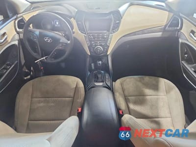 Zdjęcie 8 z 13 samochodu: 2017 HYUNDAI SANTA FE SPORT 2.4L VIN:5NMZU3LB6HH019514 - miniatura