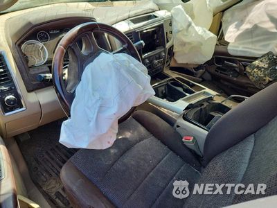 Zdjęcie 8 z 12 samochodu: 2014 RAM 2500 SLT VIN:3C6UR5JJ2EG243556 - miniatura