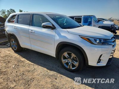 Czwarte zdjęcie samochodu z boku: 2017 TOYOTA HIGHLANDER LIMITED PLATINUM VIN:5TDDZRFH9HS362670 - miniatura