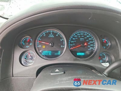 Zdjęcie 9 z 13 samochodu: 2013 GMC YUKON XL DENALI VIN:1GKS2MEF5DR378294 - miniatura