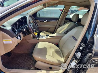 Zdjęcie 7 z 12 samochodu: 2014 MERCEDES-BENZ C 300 4MATIC VIN:WDDGF8AB6EA920721 - miniatura