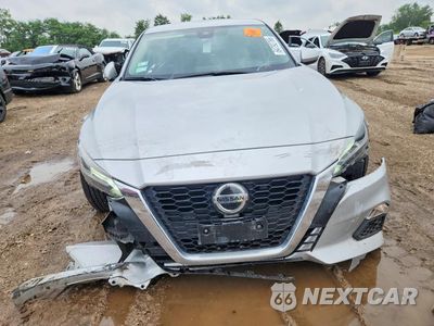 Piąte zdjęcie samochodu w środku: 2022 NISSAN ALTIMA SV VIN:1N4BL4DV4NN399444 - miniatura