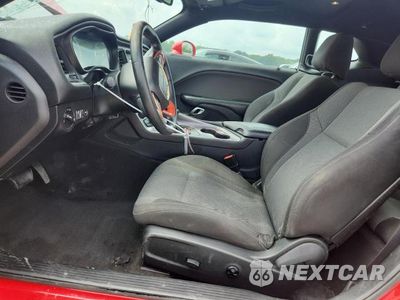 Zdjęcie 7 z 12 samochodu: 2015 DODGE CHALLENGER SXT VIN:2C3CDZAT9FH906123 - miniatura