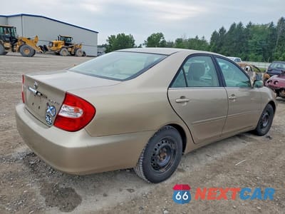 Trzecie zdjęcie samochodu z tyłu: 2003 TOYOTA CAMRY LE VIN:4T1BE32K93U727298 - miniatura