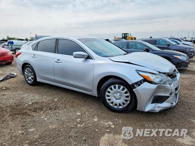 Czwarte zdjęcie samochodu z boku: 2016 NISSAN ALTIMA 2.5 S VIN:1N4AL3AP2GC191749 - miniatura