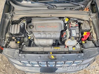 Zdjęcie 12 z 14 samochodu: 2020 JEEP RENEGADE LATITUDE VIN:ZACNJBBB7LPL69513 - miniatura