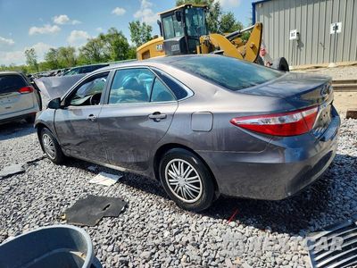 Drugie zdjęcie samochodu z przodu: 2017 TOYOTA CAMRY LE VIN:4T1BF1FK9HU768243 - miniatura