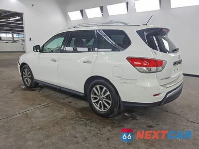 Drugie zdjęcie samochodu z przodu: 2014 NISSAN PATHFINDER SV VIN:5N1AR2MMXEC715114 - miniatura