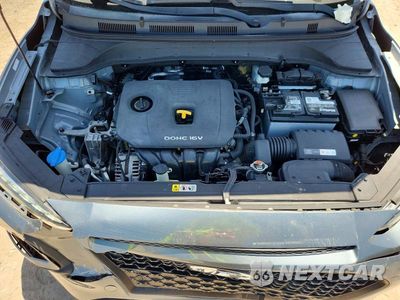 Zdjęcie 11 z 12 samochodu: 2018 HYUNDAI KONA SE VIN:KM8K12AA1JU089236 - miniatura