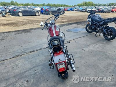 Czwarte zdjęcie samochodu z boku: 2009 HARLEY-DAVIDSON XL1200 C VIN:1HD1CT31X9K404635 - miniatura