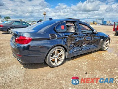 Trzecie zdjęcie samochodu z tyłu: 2011 BMW 550 XI VIN:WBAFU9C55BC278062 - miniatura