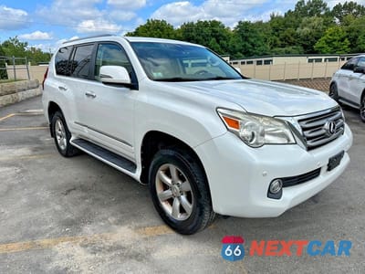 Czwarte zdjęcie samochodu z boku: 2013 LEXUS GX 460 VIN:JTJBM7FX8D5055487 - miniatura
