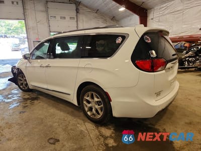 Drugie zdjęcie samochodu z przodu: 2017 CHRYSLER PACIFICA LIMITED VIN:2C4RC1GG2HR528941 - miniatura