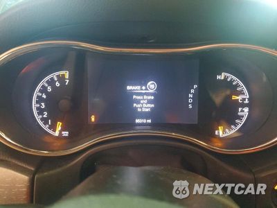Zdjęcie 9 z 12 samochodu: 2015 JEEP GRAND CHEROKEE LIMITED VIN:1C4RJFBG7FC229302 - miniatura