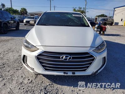 Piąte zdjęcie samochodu w środku: 2017 HYUNDAI ELANTRA SE VIN:5NPD84LF7HH020049 - miniatura