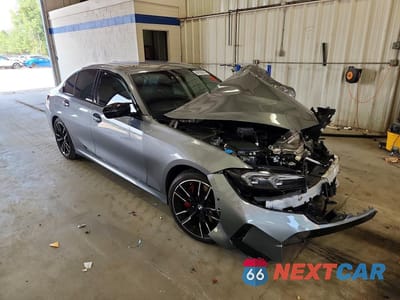 Czwarte zdjęcie samochodu z boku: 2024 BMW M340I VIN:3MW49FS07R8E80030 - miniatura