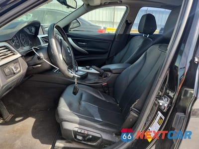 Zdjęcie 7 z 12 samochodu: 2013 BMW 328 I VIN:WBA3A5C52DF350602 - miniatura