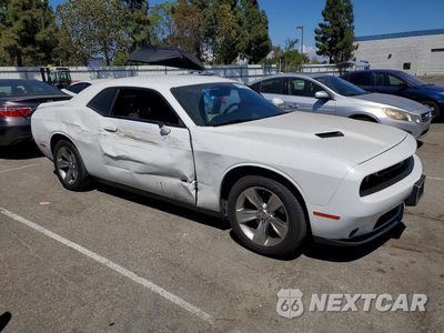 Czwarte zdjęcie samochodu z boku: 2019 DODGE CHALLENGER SXT VIN:2C3CDZAG1KH571422 - miniatura