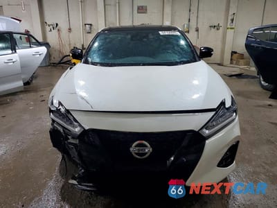 Piąte zdjęcie samochodu w środku: 2021 NISSAN MAXIMA SR VIN:1N4AA6EV2MC508845 - miniatura