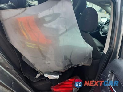Zdjęcie 12 z 13 samochodu: 2015 KIA FORTE EX VIN:KNAFX4A88F5318412 - miniatura