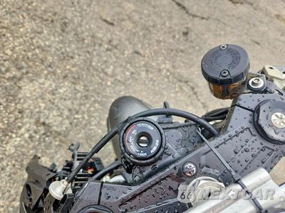 Zdjęcie 7 z 10 samochodu: 2026 KAWASAKI ZX1003 B VIN:JKBZXXB1XTA000352 - miniatura