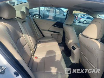 Zdjęcie 10 z 12 samochodu: 2015 HONDA ACCORD TOURING HYBRID VIN:1HGCR6F73FA013906 - miniatura
