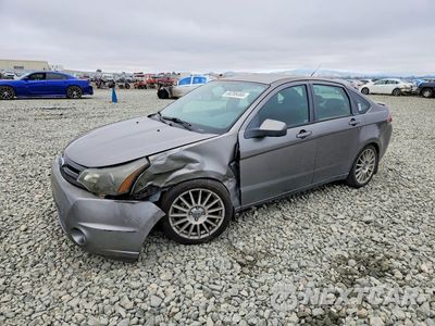 2010 FORD FOCUS SES 1FAHP3GN5AW196555 - główne zdjęcie licytacji z USA - miniatura