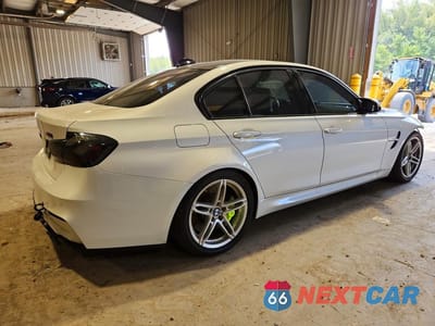 Trzecie zdjęcie samochodu z tyłu: 2015 BMW M3 VIN:WBS3C9C58FP804930 - miniatura