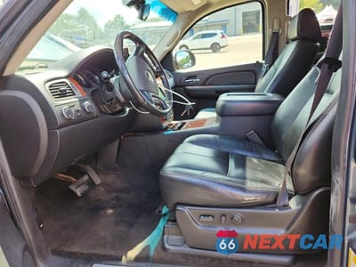 Zdjęcie 7 z 14 samochodu: 2008 CHEVROLET TAHOE K1500 VIN:1GNFK13028R249257 - miniatura
