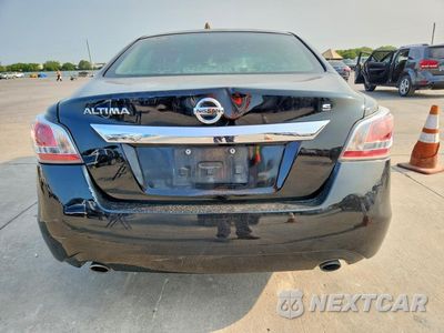 Zdjęcie 6 z 12 samochodu: 2015 NISSAN ALTIMA 2.5 S VIN:1N4AL3AP8FN880911 - miniatura