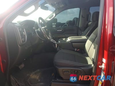 Zdjęcie 7 z 13 samochodu: 2022 CHEVROLET SILVERADO K3500 LT VIN:1GC4YTEY2NF193508 - miniatura