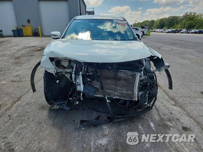 Piąte zdjęcie samochodu w środku: 2017 NISSAN ROGUE S VIN:5N1AT2MT0HC781507 - miniatura