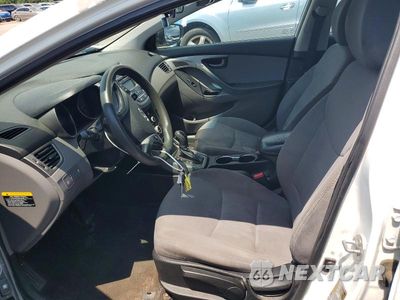 Zdjęcie 7 z 12 samochodu: 2015 HYUNDAI ELANTRA SE VIN:5NPDH4AE0FH636070 - miniatura