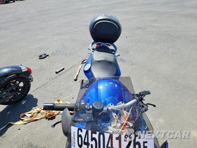 Piąte zdjęcie samochodu w środku: 2015 BMW F800 GT VIN:WB10B1300FZF88076 - miniatura