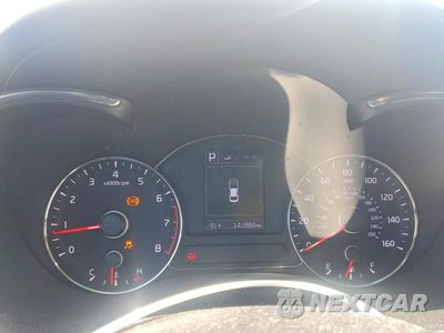 Zdjęcie 9 z 12 samochodu: 2017 KIA FORTE EX VIN:3KPFL4A82HE005703 - miniatura