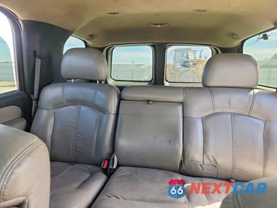 Zdjęcie 10 z 13 samochodu: 2001 CHEVROLET TAHOE C1500 VIN:1GNEC13T81J125436 - miniatura