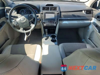 Zdjęcie 8 z 12 samochodu: 2012 TOYOTA CAMRY HYBRID XLE VIN:4T1BD1FK1CU026739 - miniatura