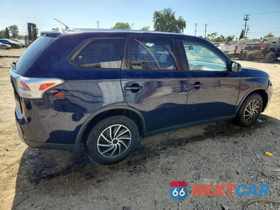 Trzecie zdjęcie samochodu z tyłu: 2015 MITSUBISHI OUTLANDER ES VIN:JA4AD2A31FZ003212 - miniatura