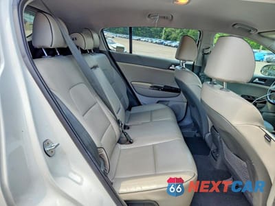Zdjęcie 11 z 13 samochodu: 2019 KIA SPORTAGE EX VIN:KNDPNCAC9K7582197 - miniatura