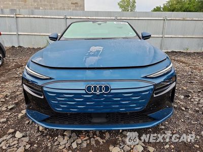 Piąte zdjęcie samochodu w środku: 2025 AUDI A6 E-TRON ULTRA 55 VIN:WAU7CAGH4SA019653 - miniatura