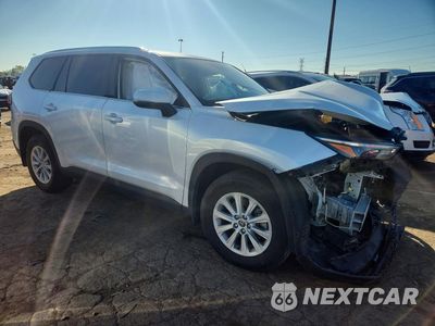 Czwarte zdjęcie samochodu z boku: 2024 TOYOTA GRAND HIGHLANDER XLE VIN:5TDAAAB52RS041238 - miniatura