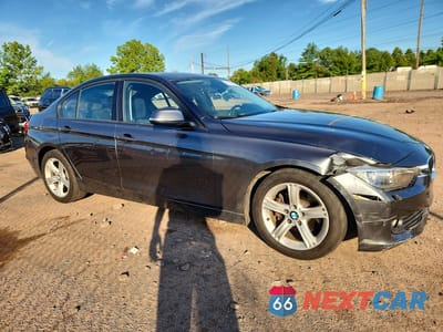 Czwarte zdjęcie samochodu z boku: 2014 BMW 320 VIN:WBA3C3G55ENR25212 - miniatura