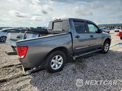Trzecie zdjęcie samochodu z tyłu: 2013 NISSAN TITAN SV VIN:1N6BA0EC0DN311748 - miniatura
